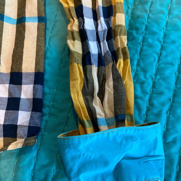 Sherry Cervi Long Sleeve Button Down Shirt - Picture 3 of 4